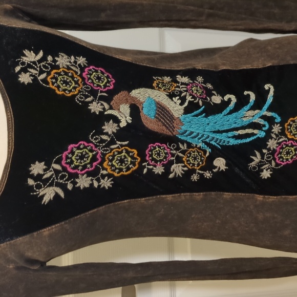 T Party Small Burnout Velvet Embroidered Long Sleeve Boho Peacock Shirt - Picture 2 of 8